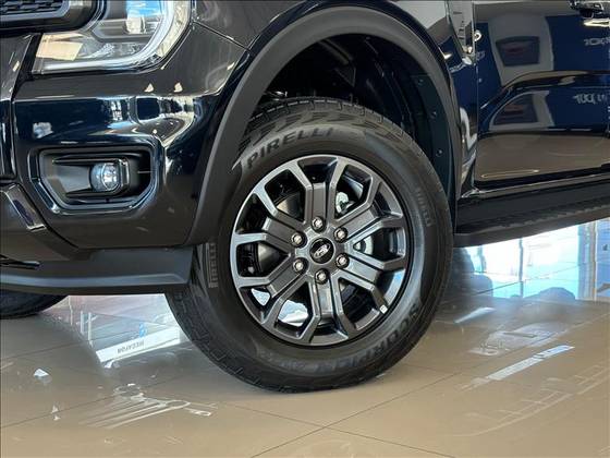 FORD RANGER 2.0 TURBO DIESEL CD BLACK 4X2 AUTOMÁTICO